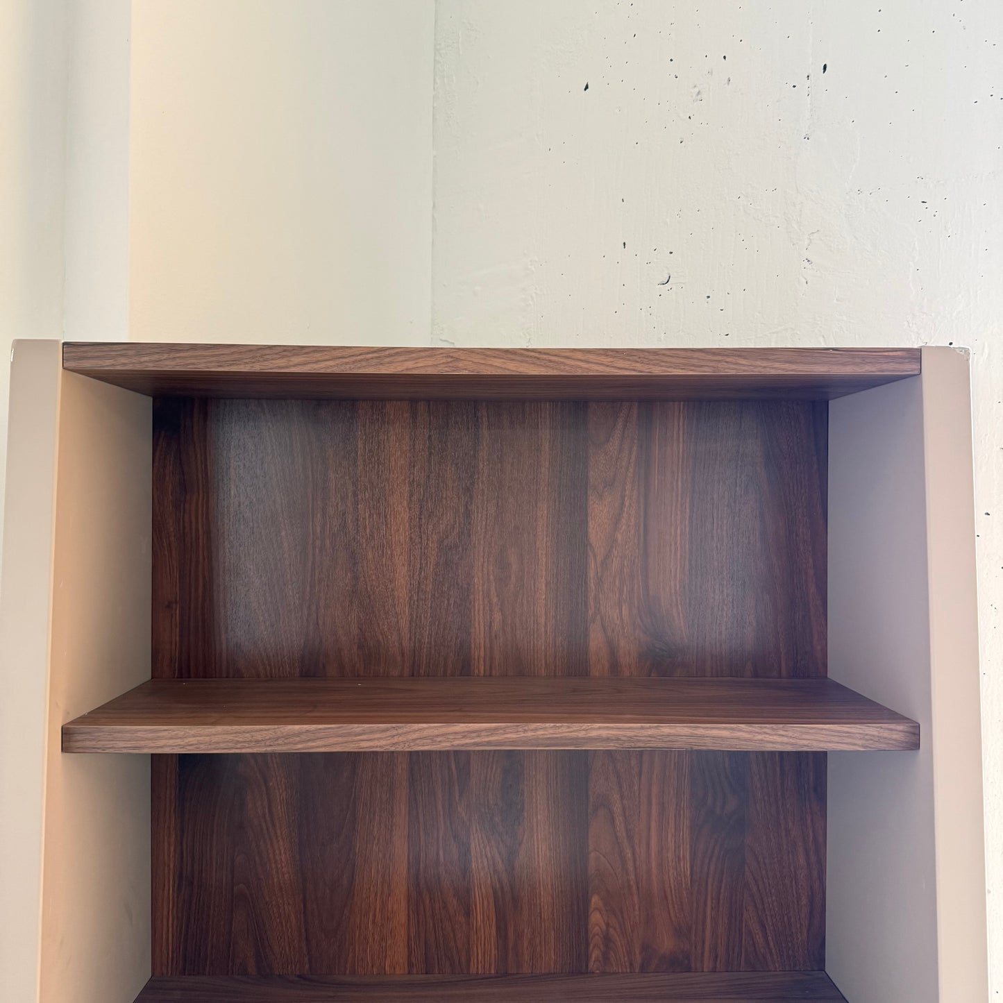 The NEGHAN Bookcase II