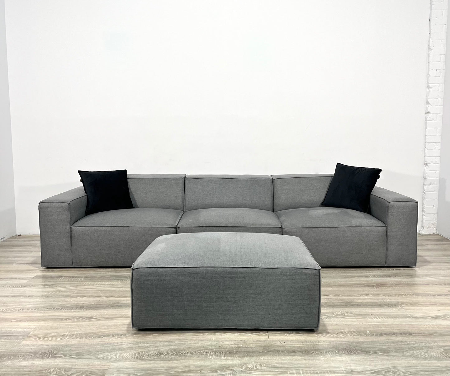 The Dark Grey Pacific XL