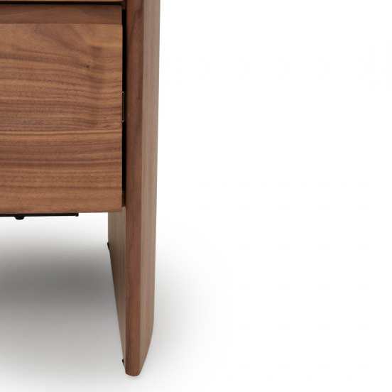 The ELYSA Dresser