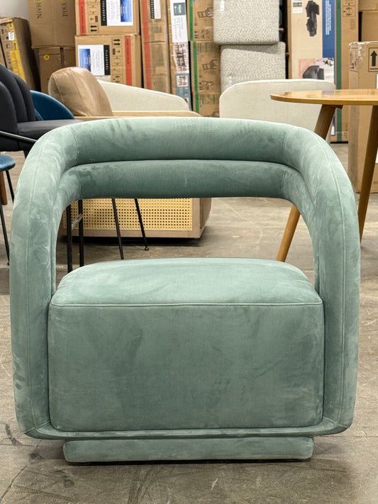 The Mia Lounge Chair