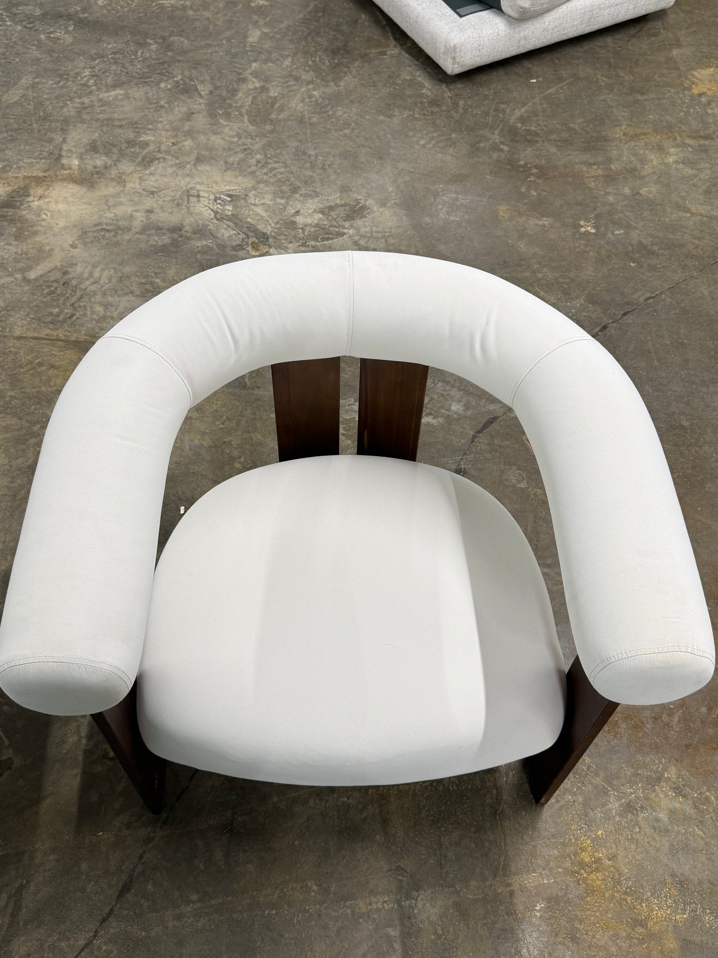 The Tola Outdoor Lounge Chair