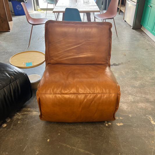 The Cognac Nakim Chair