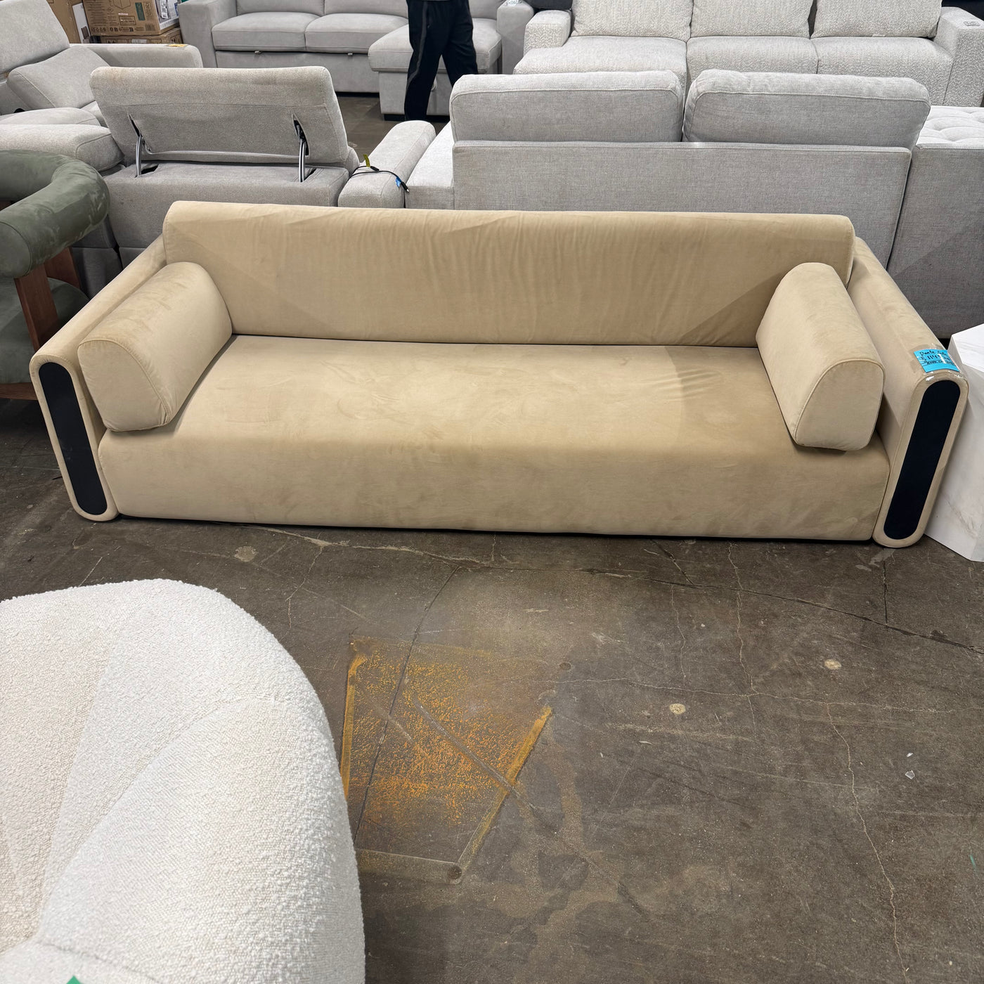 The Dante Sofa - Dune