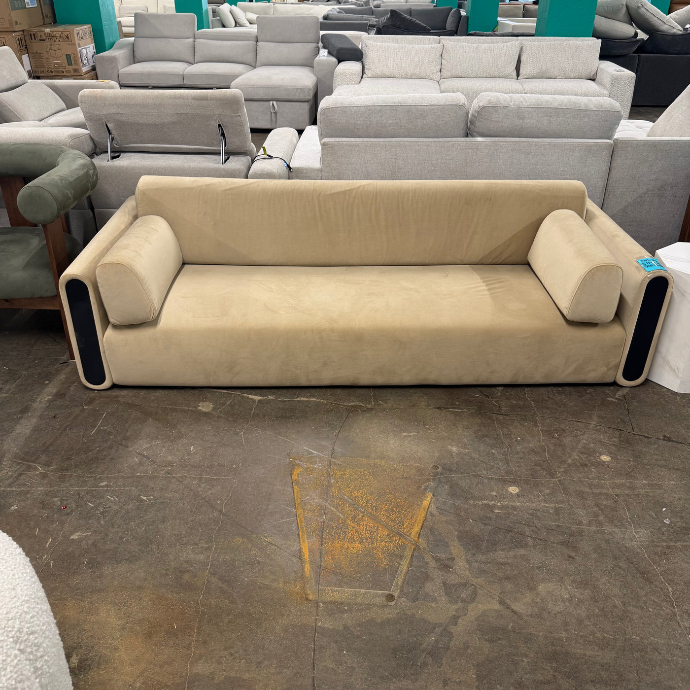 The Dante Sofa - Dune