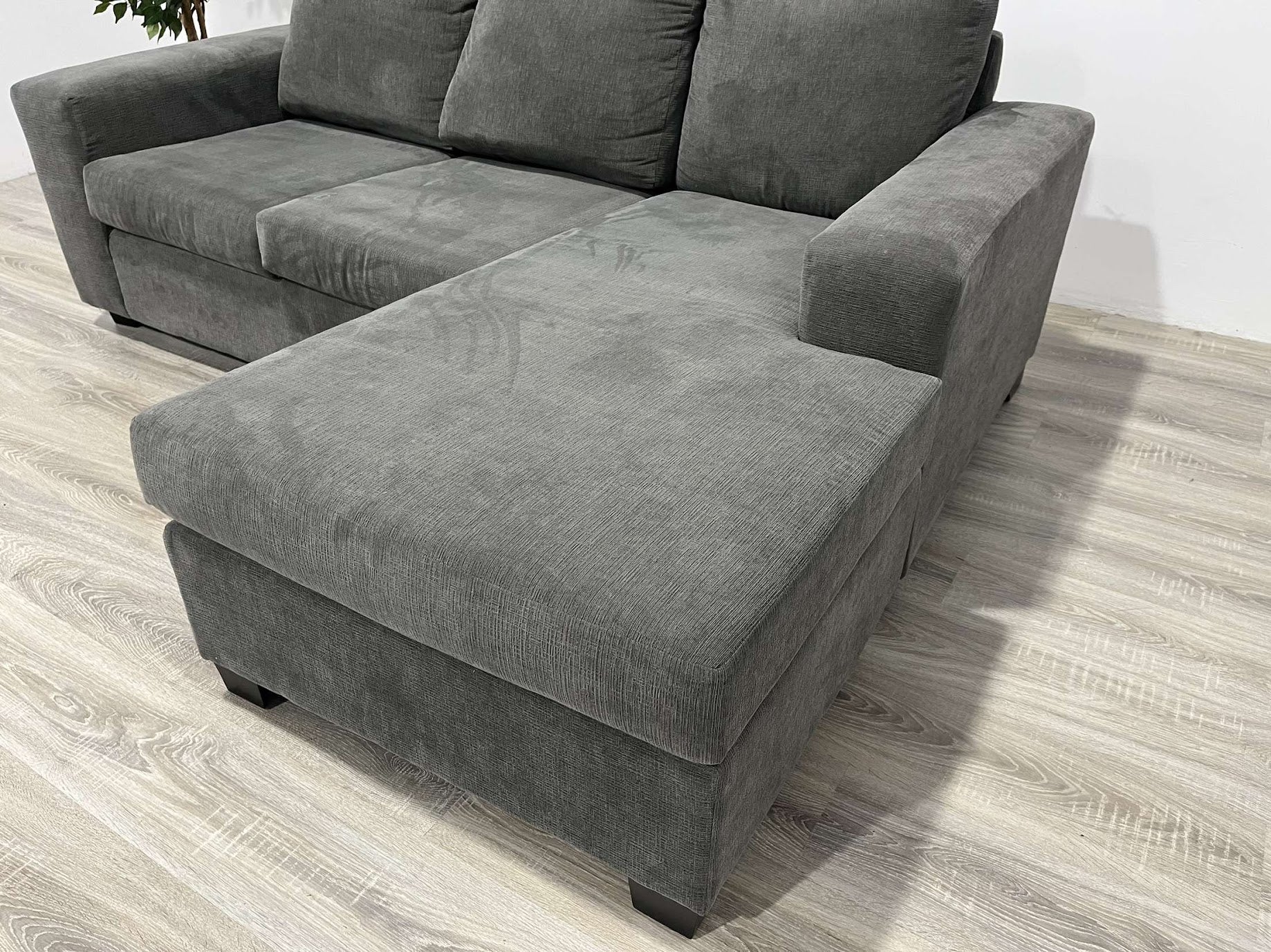 Fava deals chaise sofa