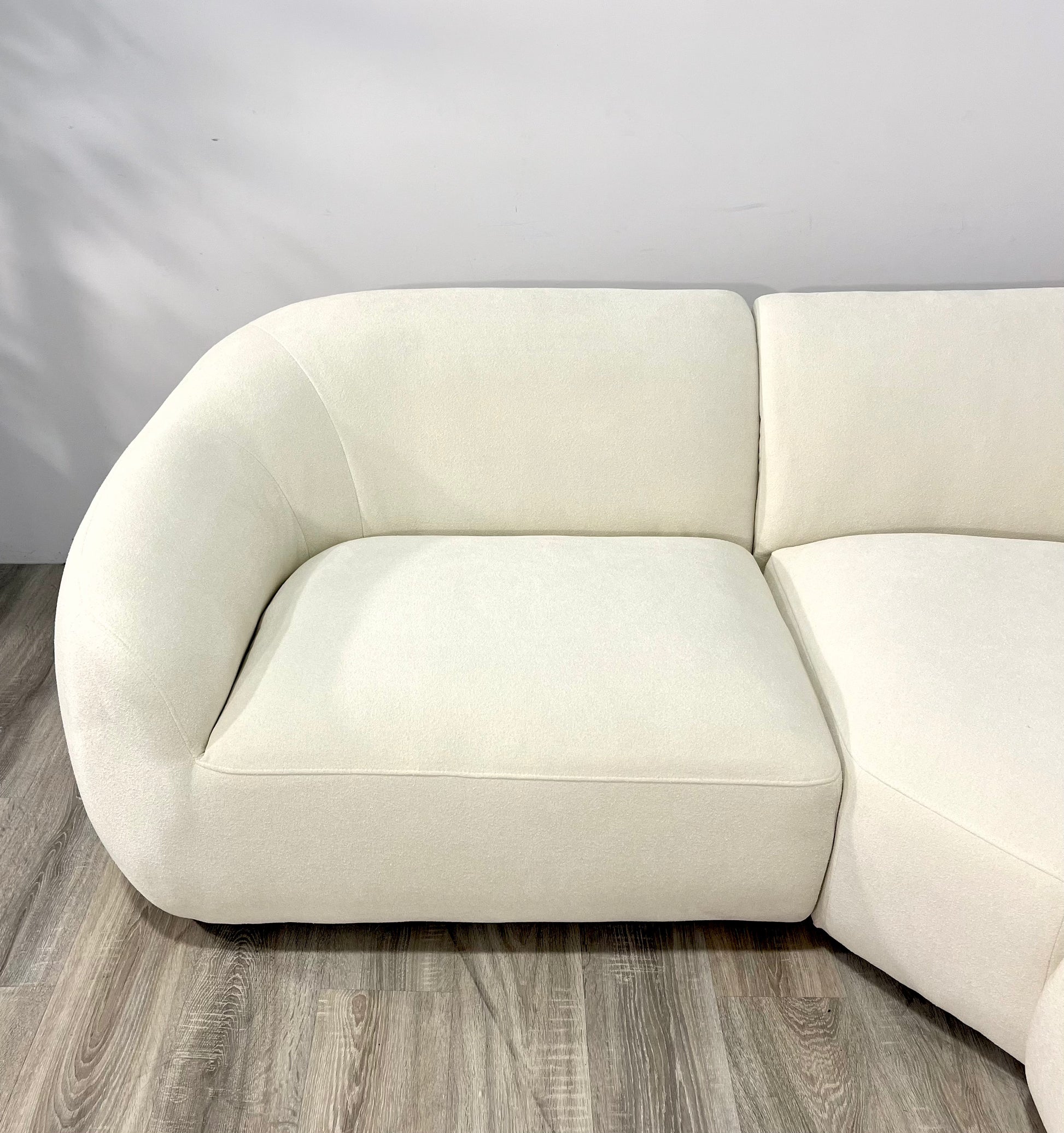 Gilman Creek Elite 5-piece Fabric Sectional – Two Guys One Couch Gilman Creek Elite 5-piece Fabric Sectional – Two Guys One Couch