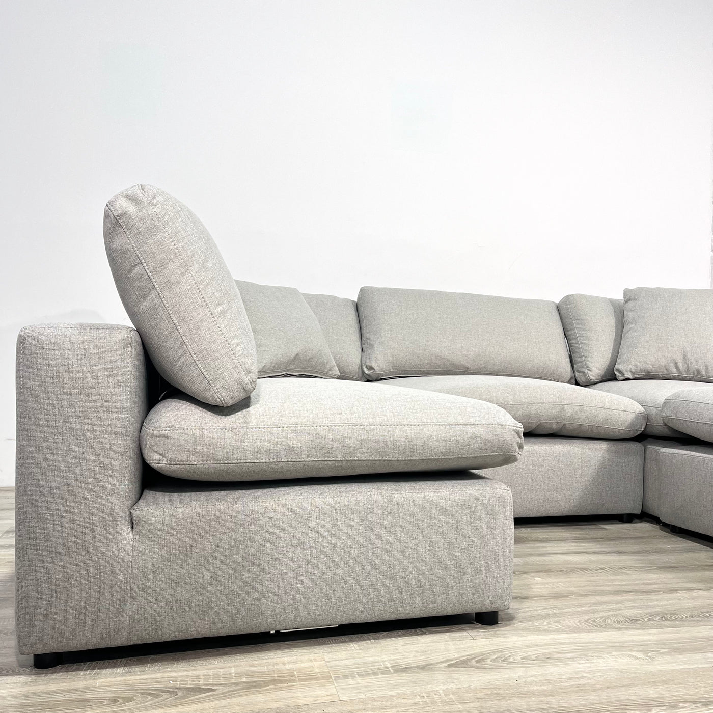 The Light Grey Urban Lounge