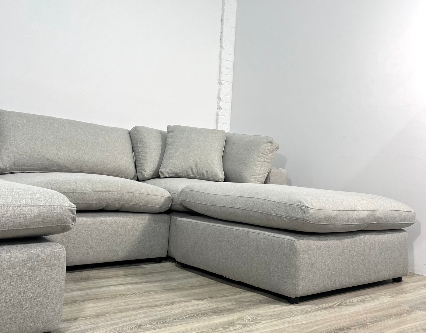 The Light Grey Urban Lounge