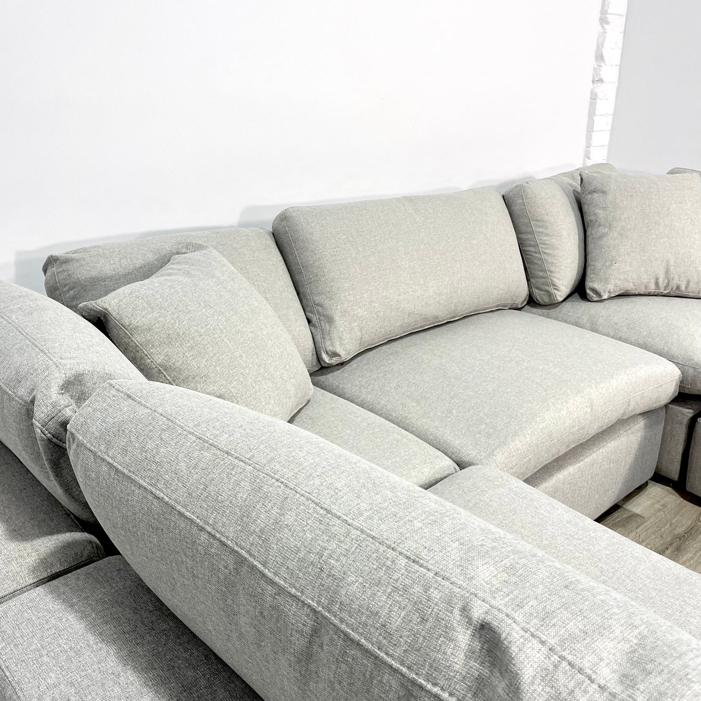 The Light Grey Urban Lounge
