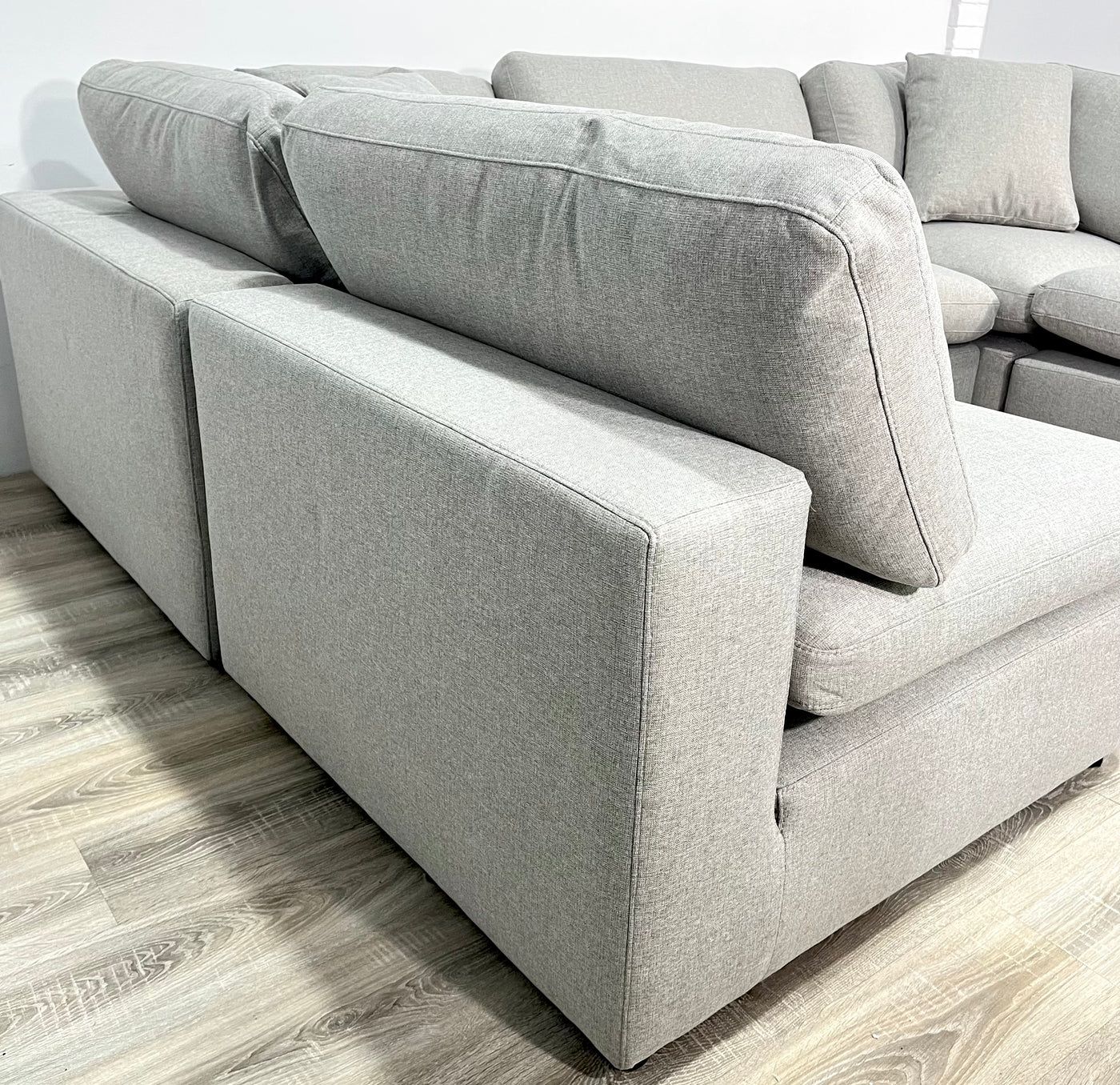 The Light Grey Urban Lounge