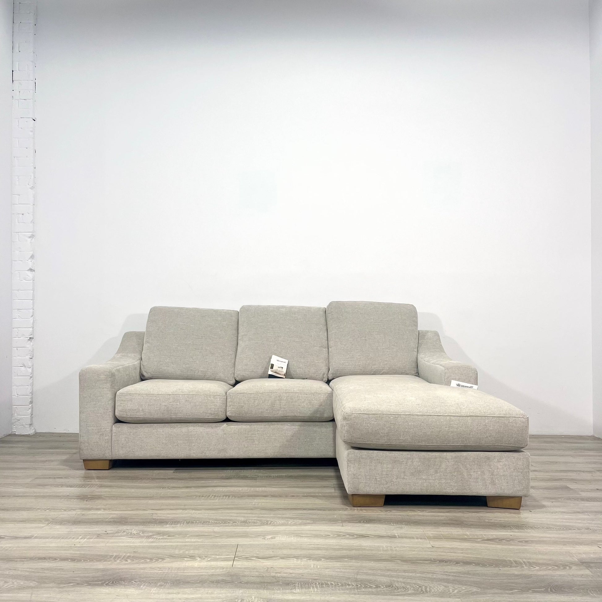 Thomasville Dillard 2-piece Fabric Sofa with Reversible Chaise Thomasville Dillard 2-piece Fabric Sofa with Reversible Chaise