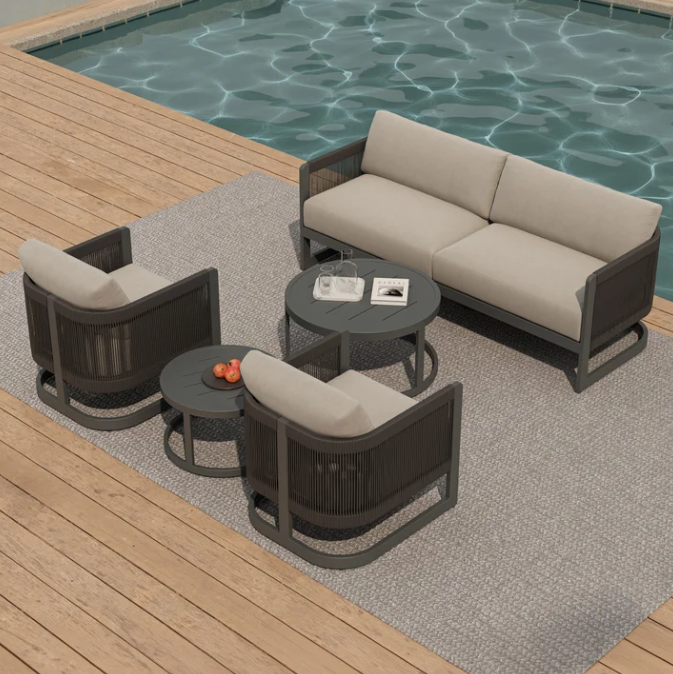 The Venice 5-Piece Patio