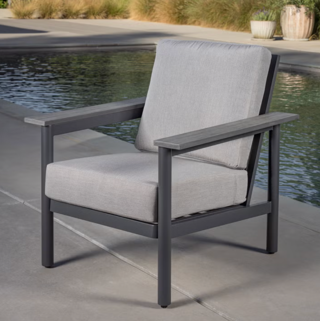 The Citadel 4-Piece Patio