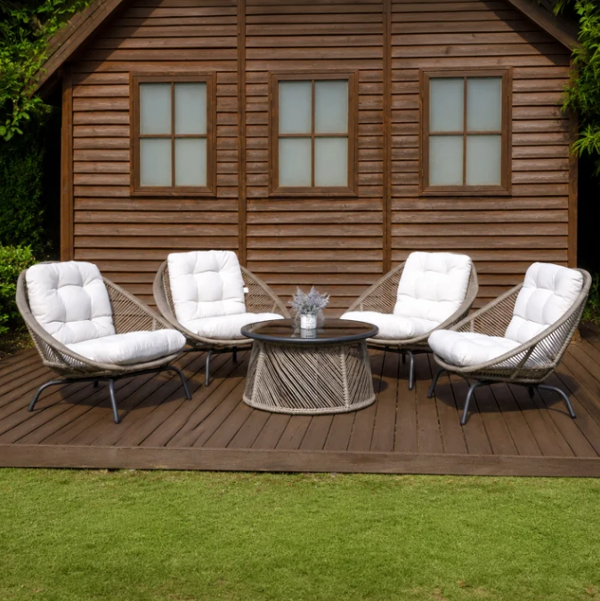The West Coast 5-Piece Patio