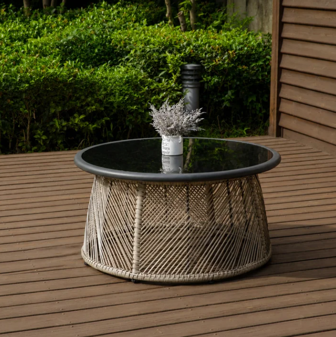 The West Coast 5-Piece Patio